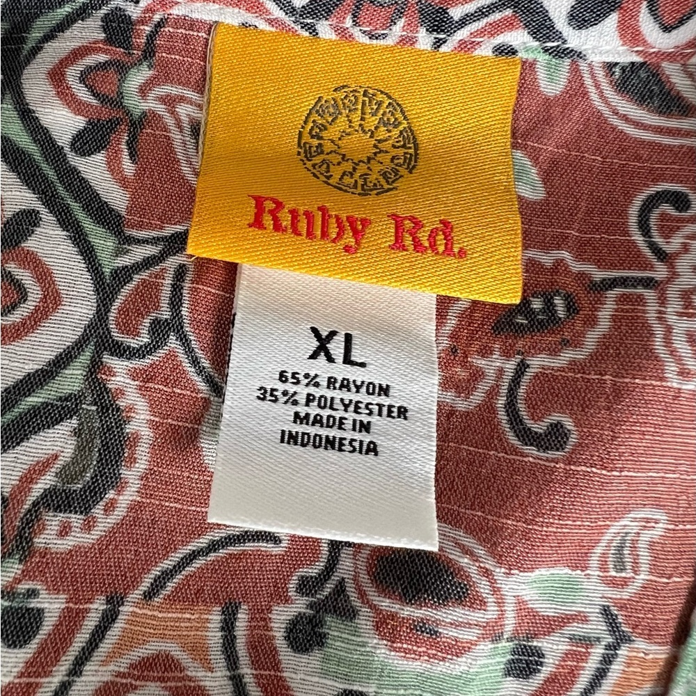 Ruby Rd Patchwork Print Y-Neck Pleat Detail Roll-… - image 5